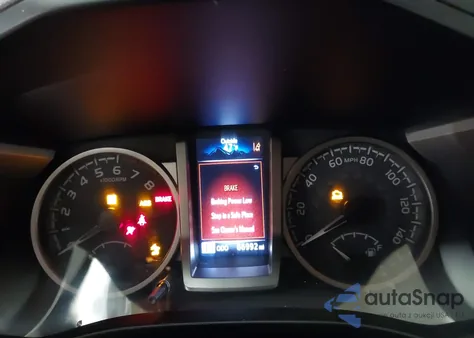 2021 Toyota Tacoma Sr5 V6 z USA, uszkodzony, nr VIN 3TMCZ5AN5MM419216